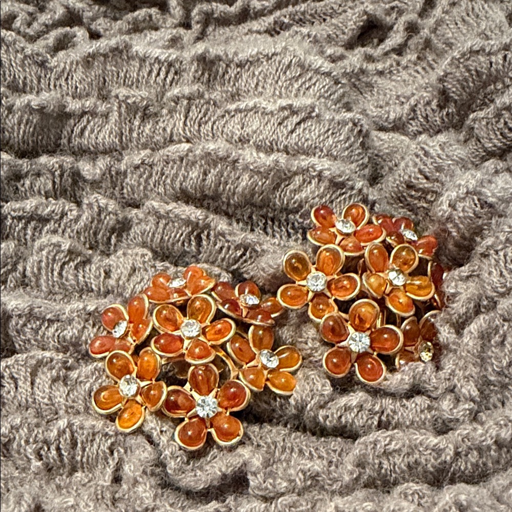 American Vintage Gold-Tone Orange Floral Cluster Clip Earrings